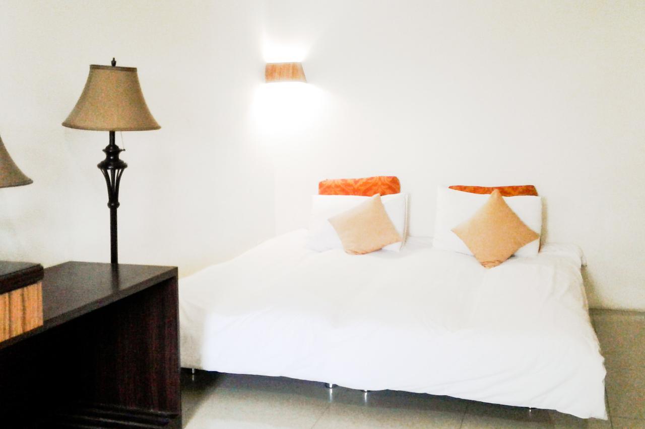 Kyo Serviced Apartment Jakarta Cilandak  Exterior foto